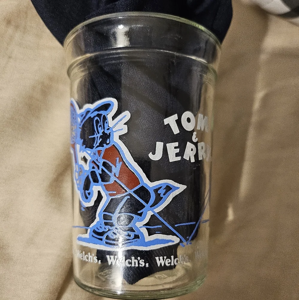 Welch's  1991 Tom &‎ Jerry Jelly Glass Vintage